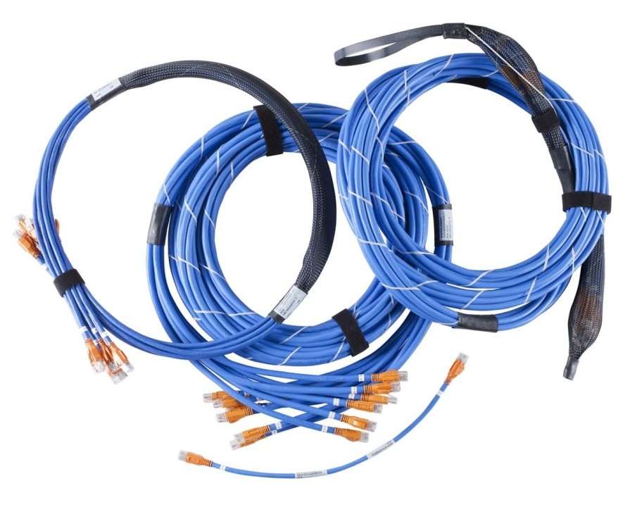 Netzwerkinfrastruktur Legrand Vorkonfektionierte Losungen | Snap Pre-Term, Cat6A, 6-Kabel-Riser, 175', Blau, Spiralwickelbaugruppe, Keine Staffelung